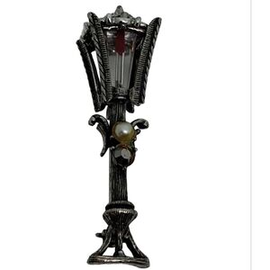 VTG Hollycraft Christmas Street Lamp Brooch Silver Tone Festive Signed